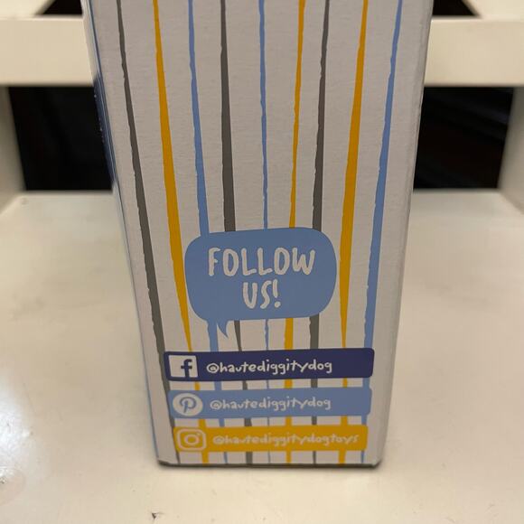 SALE!! NEW Haute Diggity DogWhite Paw Hound Seltzer 3 Pack - Picture 3 of 4